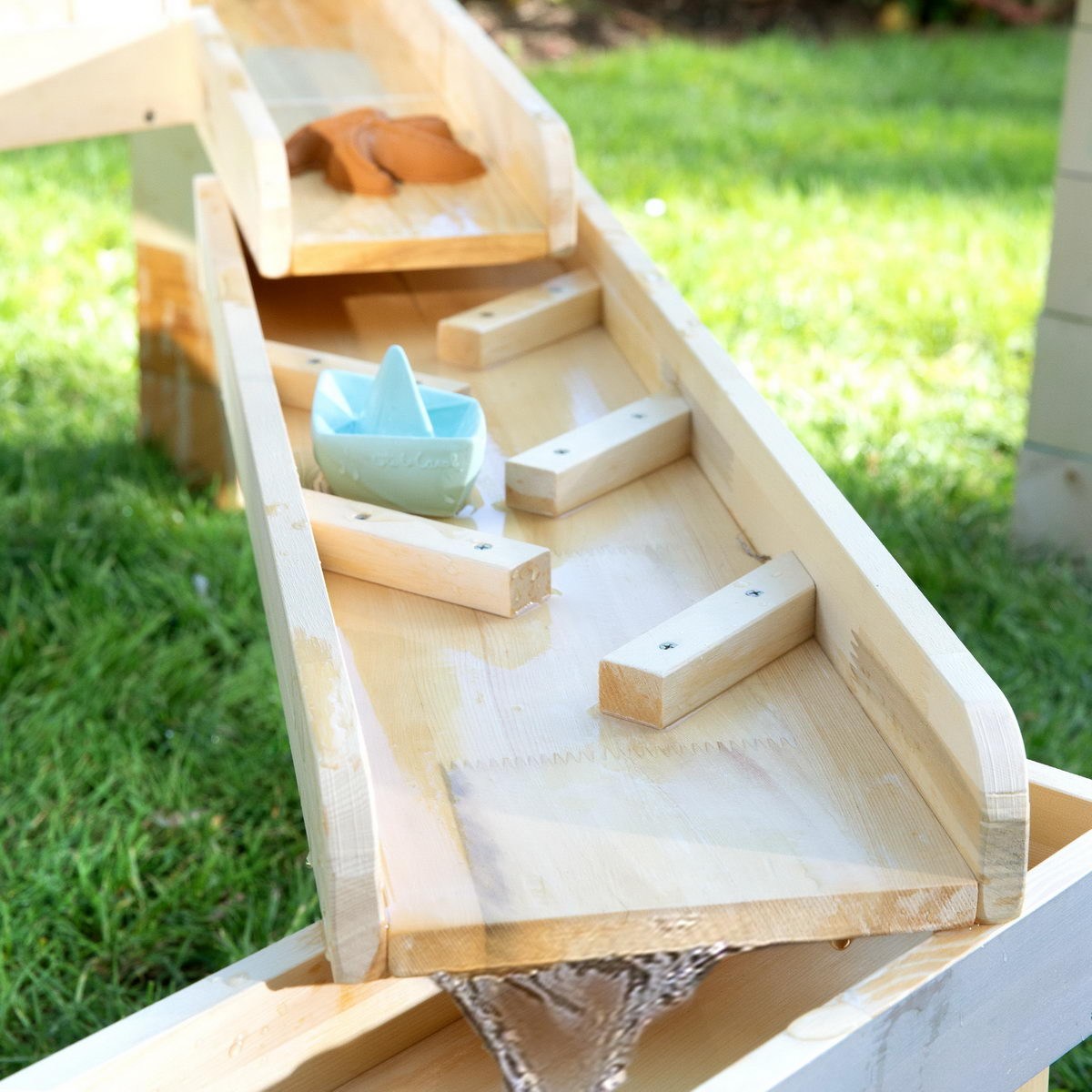 MUDDY BUDDY® Wasserbahn Aqua Traveller aus Holz natur/wolkengrau/petrol