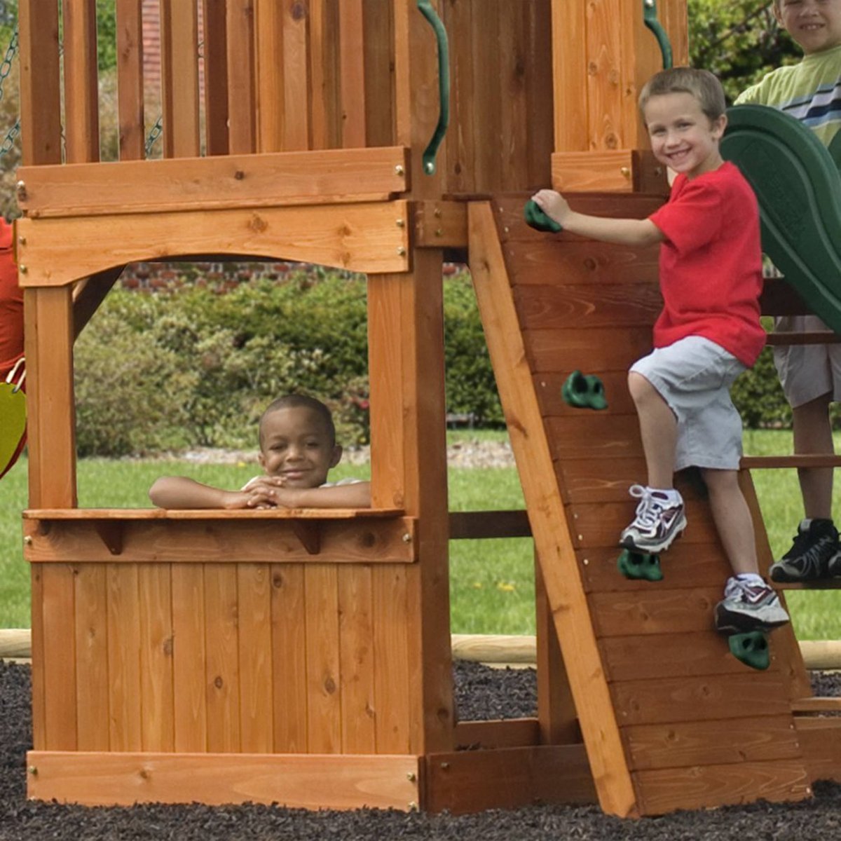 Kinderspielturm Atlantic mit Schaukel und Rutsche von Backyard Discovery