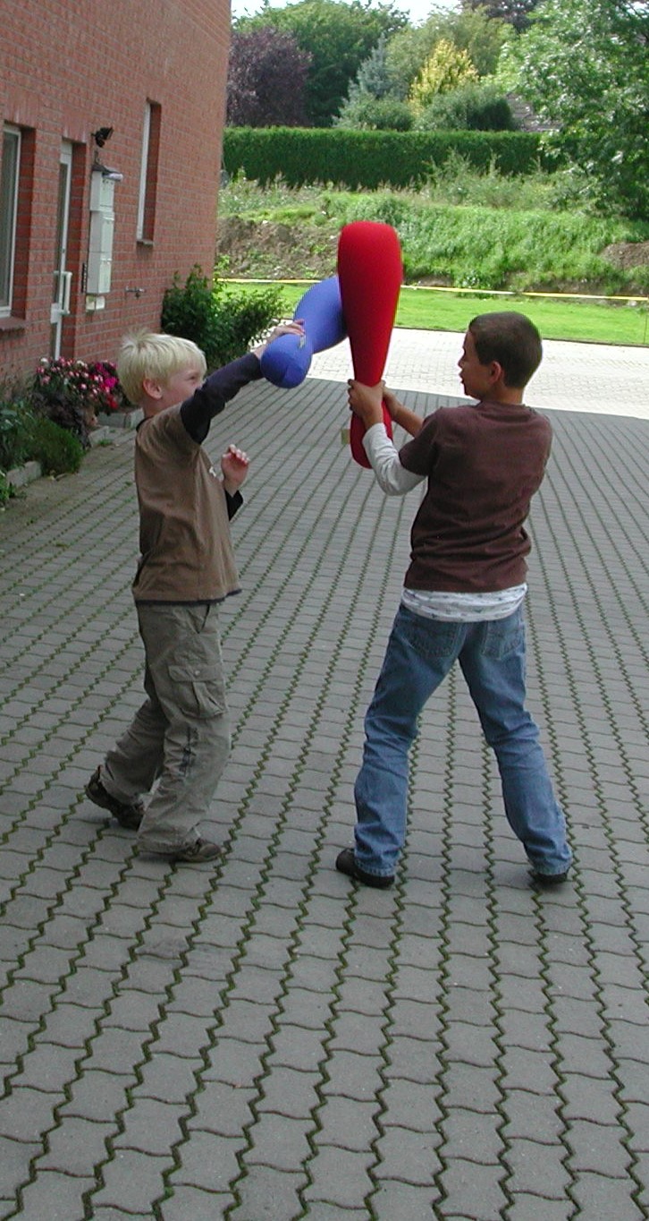 Der Luftmatz® Keulen-Set, 2 Keulen + Ball
