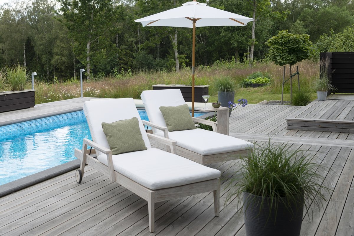 Wellington Sonnenliege Teak whitewashed mit Polsterauflage