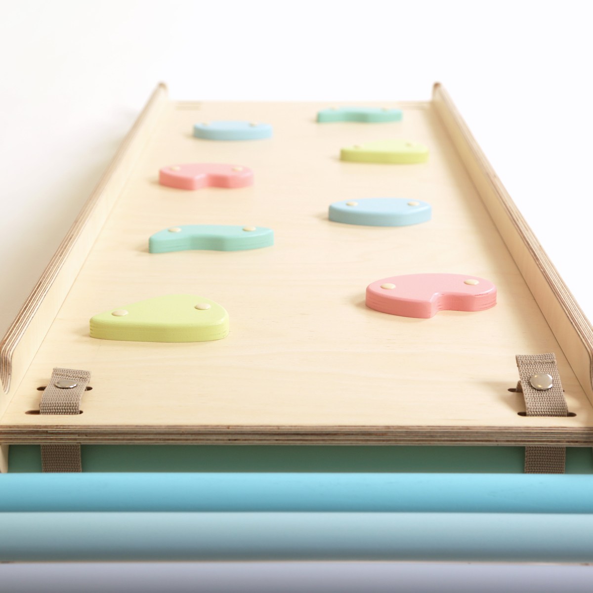 Activity Kletterwürfel mit Kletterrampe aus Holz - Pastell