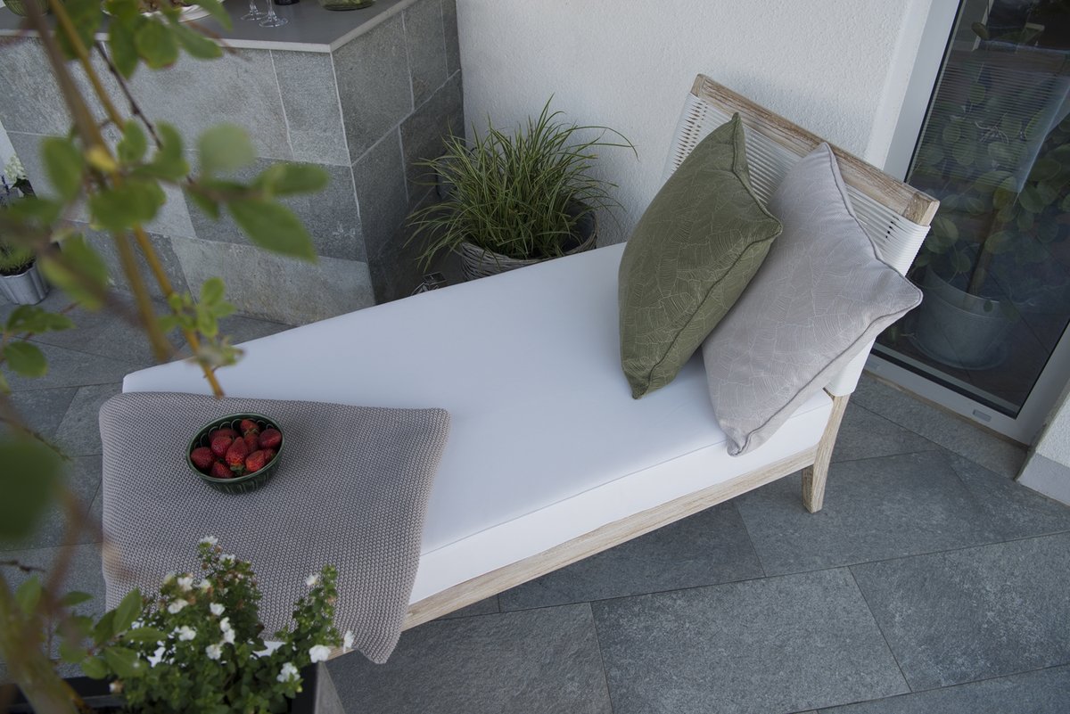 Wellington Diwan/Ottomane, Teak whitewashed inkl. Polster