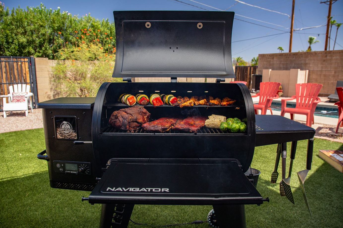 Pit Boss 850G Navigator Serie Grill und Räucherofen
